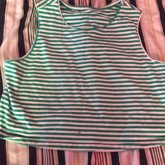 Juniors and petite - Picture 3 of 7